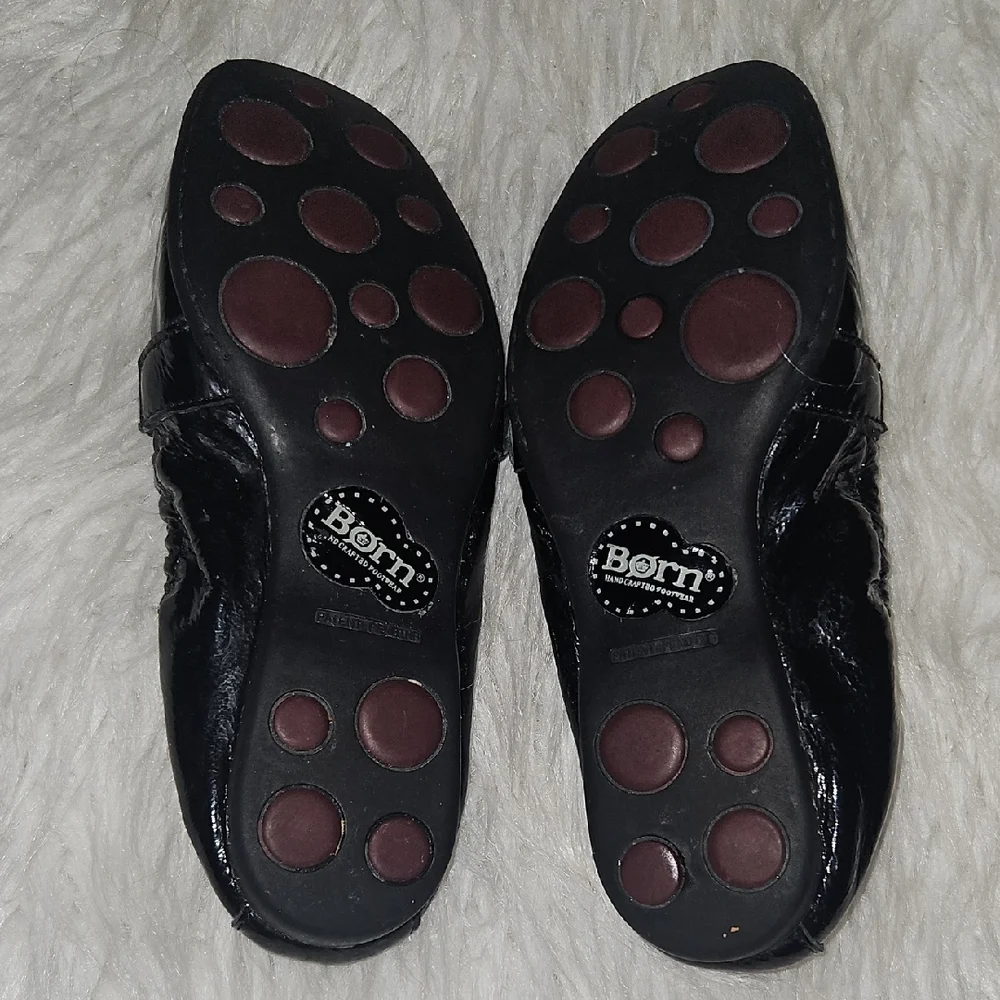 Women's Patent Black Mary Jane Flats with Strap - Picture 5 of 11